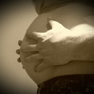 27weken zwanger! Foto samen met mijn wederhelft <3 
