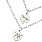 Zilveren Mom & Me set 'I love you to the moon & back♡' Hoe lief, een .925 zilveren ketting voor moeder en dochter. De prachtige inscriptie van het meisje is 'I love you ♡' en mama heeft de tekst 'to the Moon & back ♡. Een prachtig persoonlijk cadeau.