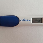 We kunnen er niet meer omheen! We dachten zelf morgen pas 4 weken te zijn maar deze test geeft eigenlijk al 4-5 weken zwanger aan! Zo benieuwd!