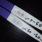  Mijn test van gister was omo wit. De test met de duidelijke streep vanochtend gedaan. Dacht niks te zien. Net gekeken en wel een streep. Dus ik dacht weer even een test doen en daar kwam na een tijdje ook een hele hele lichte streep.. komen mijn vruchtbare dagen binnenkort?
