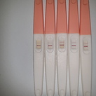 Zwangerschapstest Hopelijk is nu raak.. zondag officeel menstruatie  maar test vanaf maandag tm gister  positief..