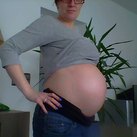 30wkn twingirls 30 weken zwanger van men meisjes.